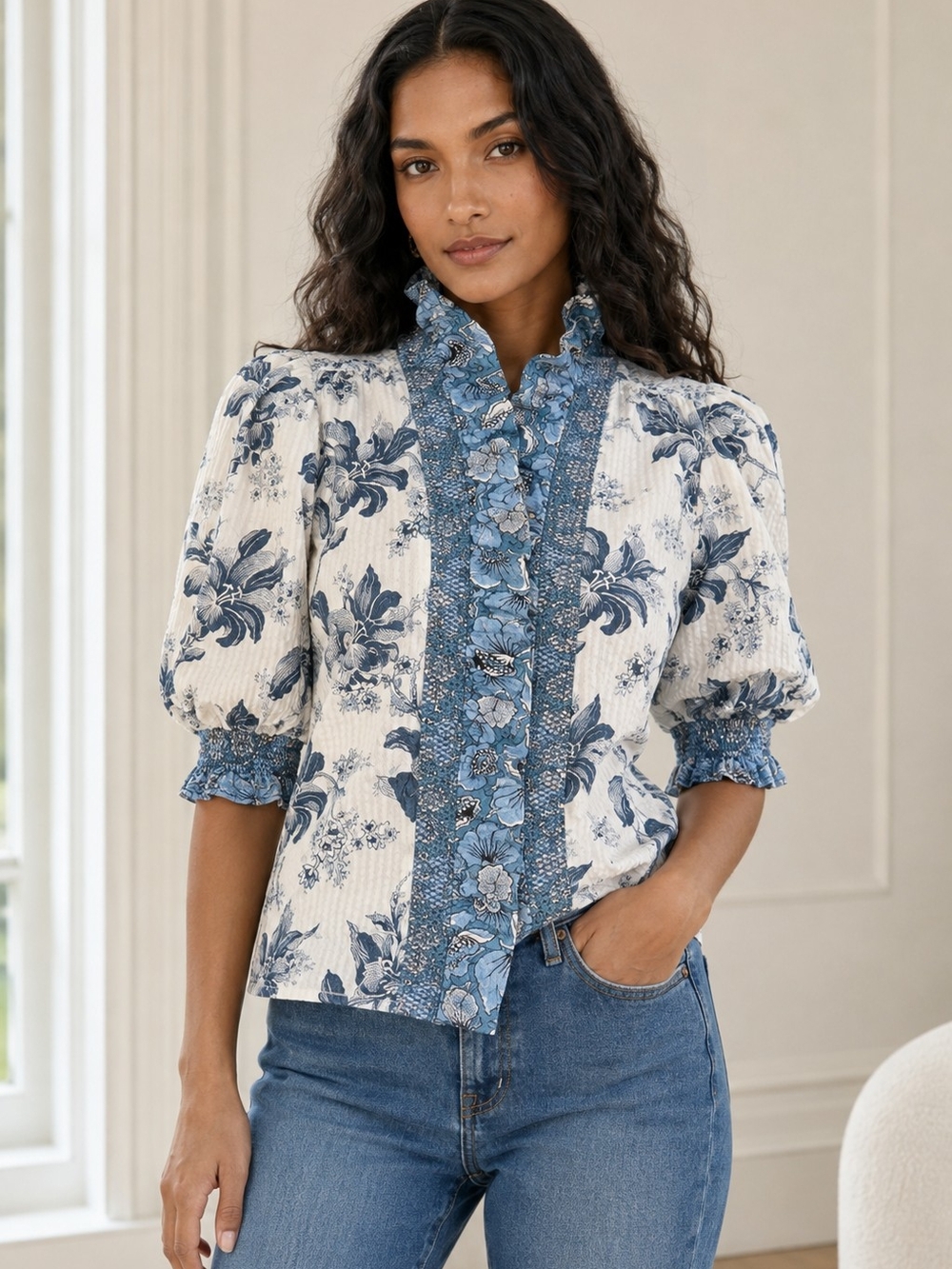 Love the Label Zuri Floral Ruffle Puff Sleeve Open Front Top Bkue White  Small